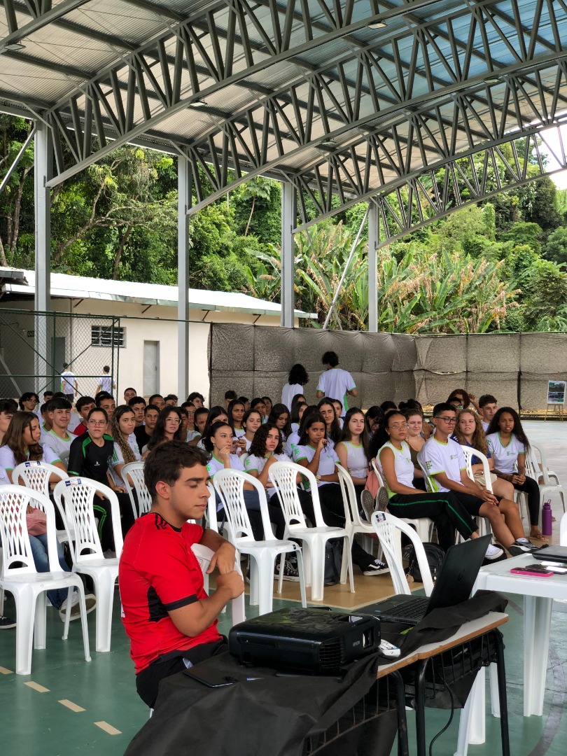 Semana de Acolhimento e Combate a violência contra a Mulher
