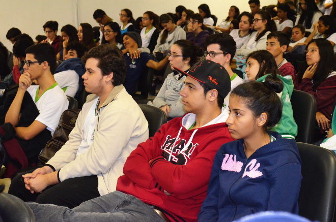 Palestra psicóloga do campus 02.JPG