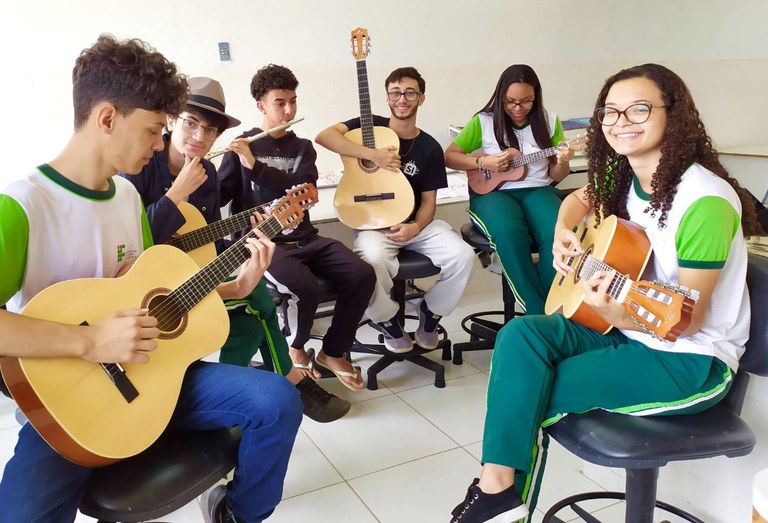 Atividades musicais em São João Evangelista