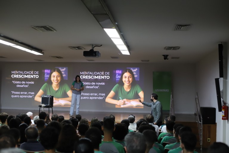 Bolsas de Excelência Usiminas