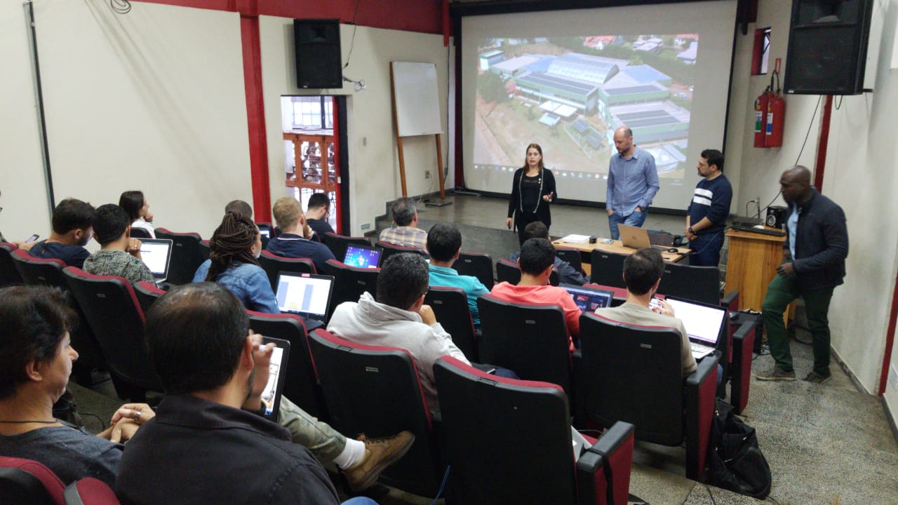 Energia solar fotovoltaica é tema no campus Ouro Preto