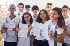Estudantes da Escolas S se destacam em Concurso de Matemática