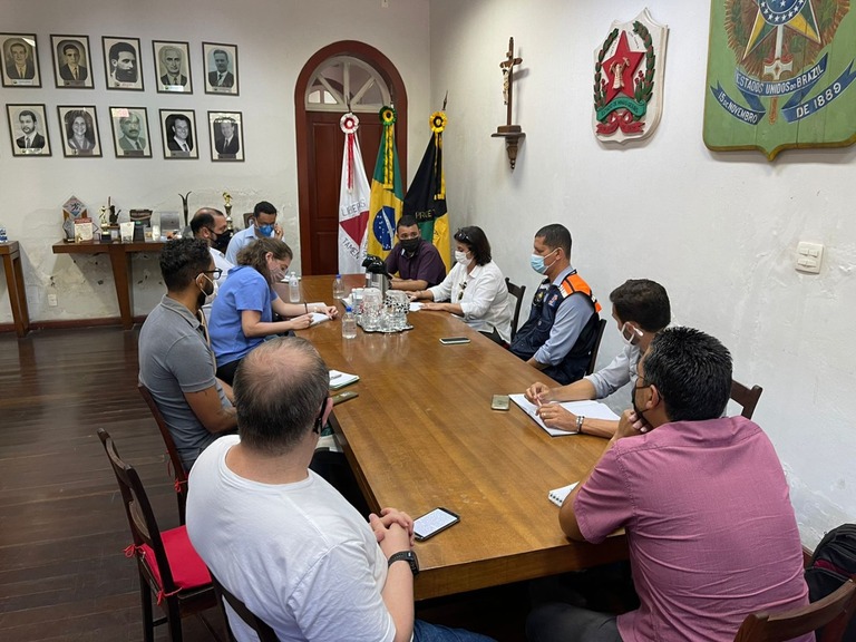 Representante do Campus Ouro Preto e da prefeitura se reúnem para discutir propostas